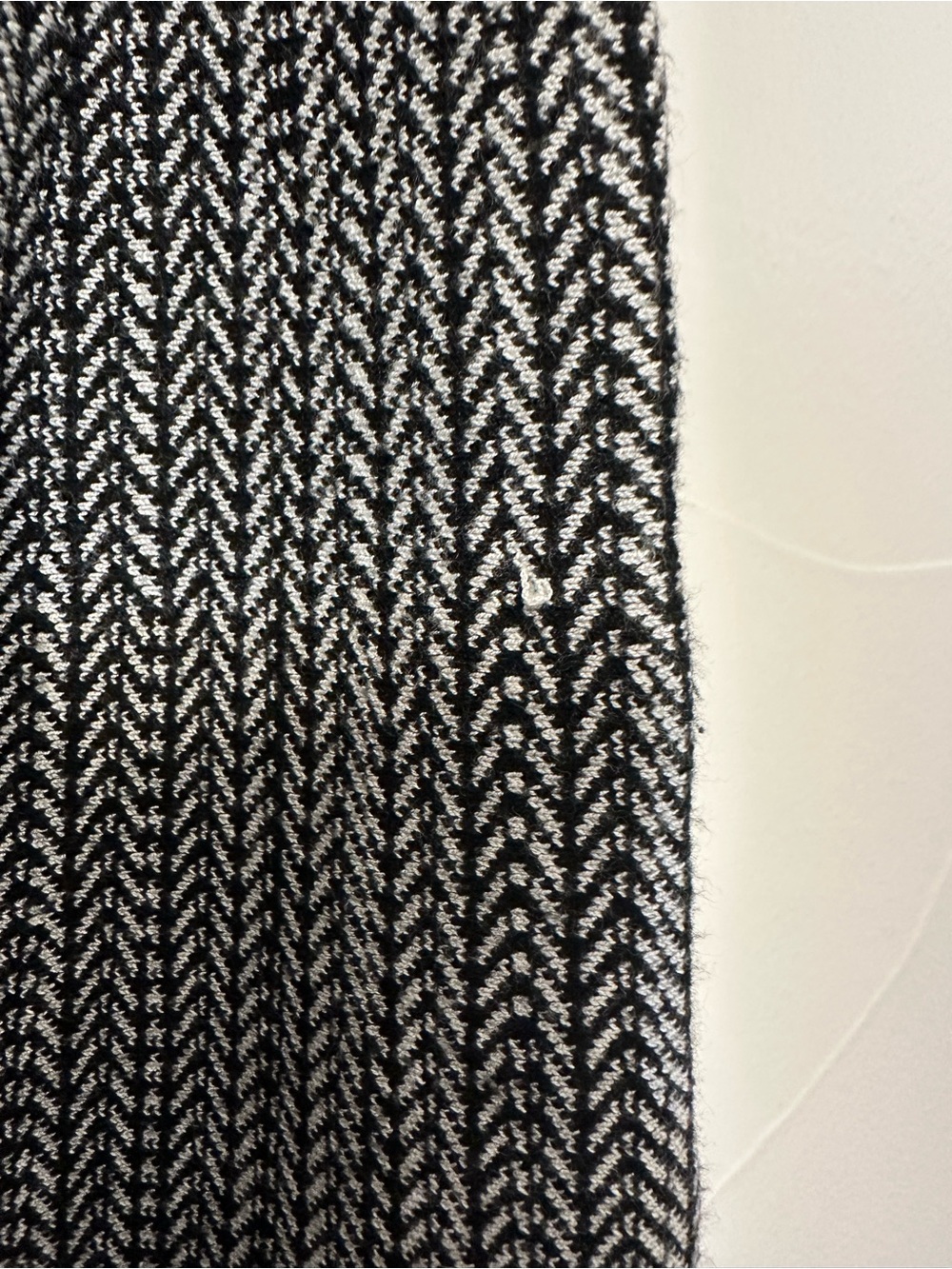 Vila Milano Black and White A-Line Knit Skirt - Picture 2 of 4